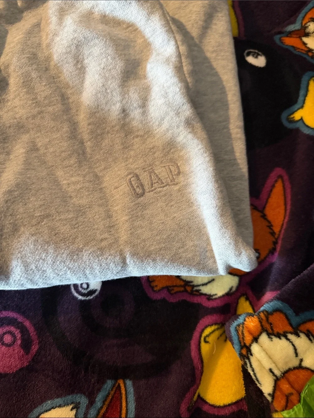 GAP Light Gray boys Sweatpants - Elastic Waist & Cuffed Ankles